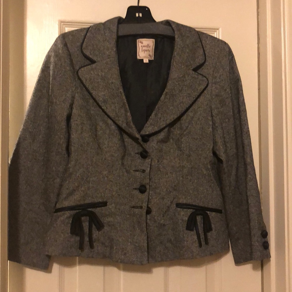 Nanette Lenore grey flannel blazer, size 8